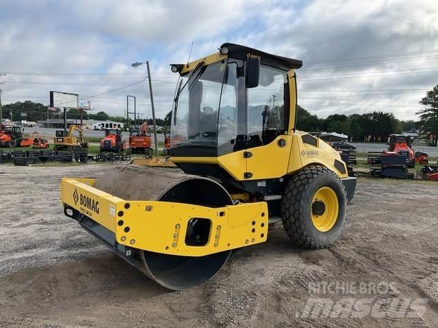 Bomag BW177D-5 Tahačové válce
