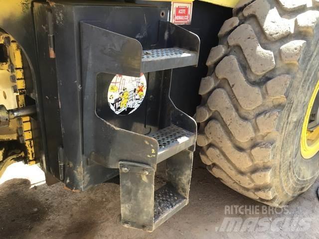 Bomag BW219DH-4 Tahačové válce
