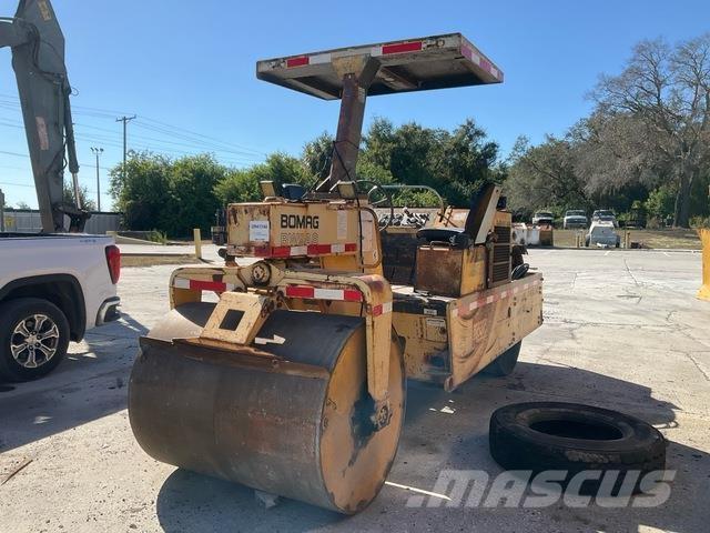 Bomag BW9AS Tandemové válce