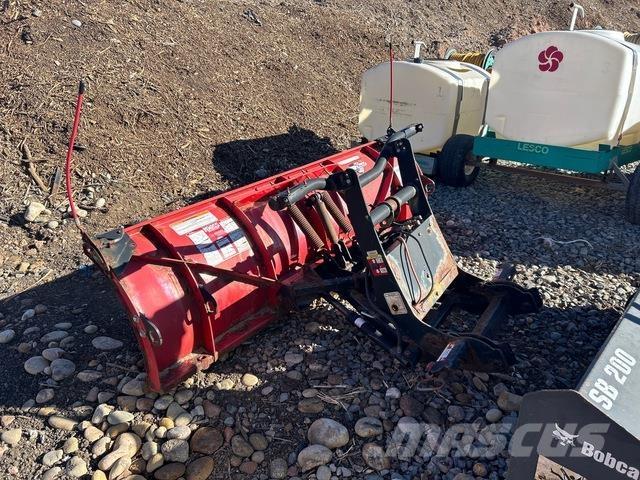 Boss  Sněžné pluhy, přední sněhové radlice