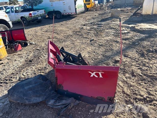 Boss XT Sněžné pluhy, přední sněhové radlice