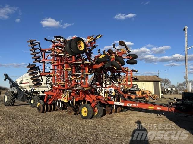 Bourgault 5710 Mechanické secí stroje