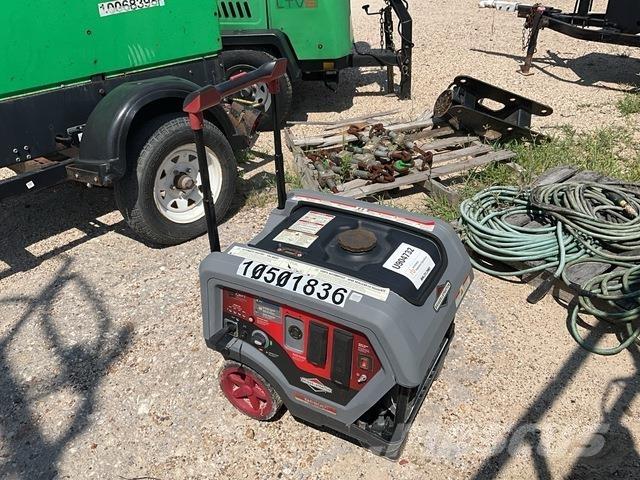  Briggs Q6500 Přenosné zásobníky energie