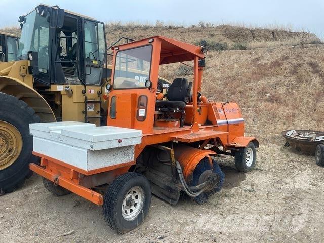 Broce RJ300 Vnitřní zametací stroje