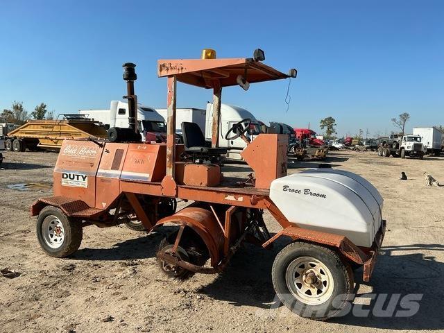 Broce RJ350 Vnitřní zametací stroje