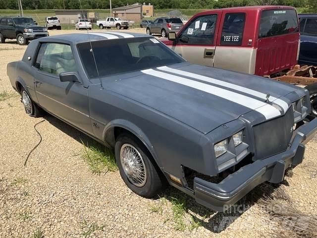 Buick Riviera Osobní vozy