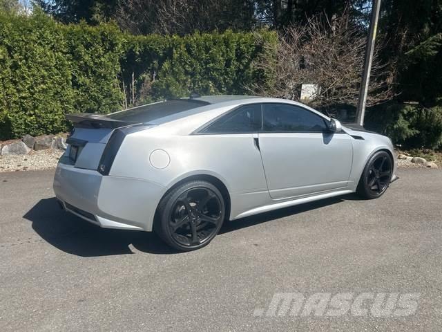Cadillac CTS Osobní vozy