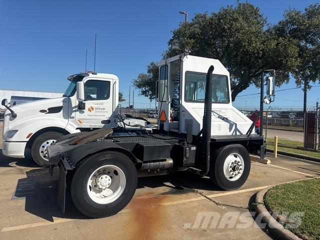  Capa TJ5000 Terminálový tahač