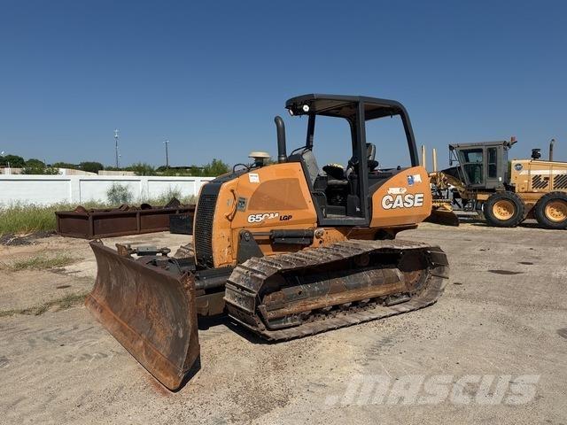 CASE 650M LGP Pásové dozery