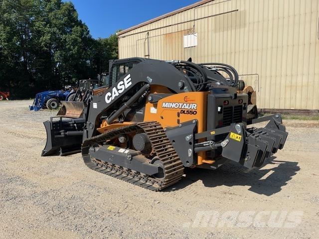 CASE DL550 Smykem řízené nakladače