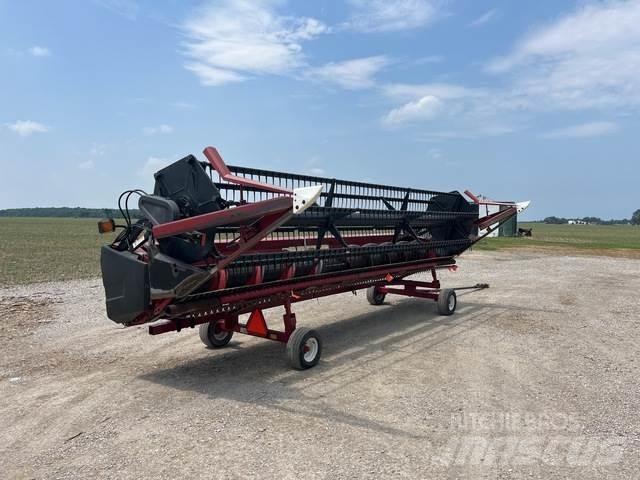 Case IH 1020 Kombajnové hlavice