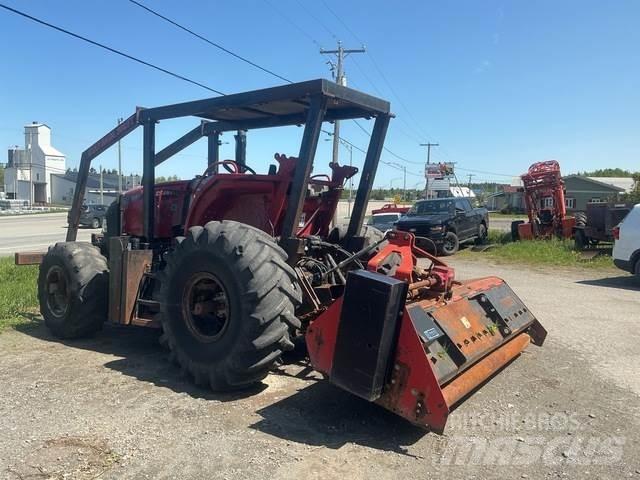Case IH 120A Traktory