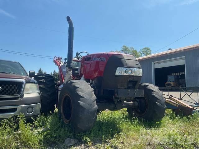 Case IH 120A Traktory
