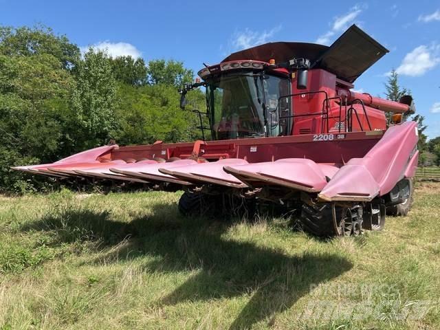 Case IH 2208 Kombajnové hlavice