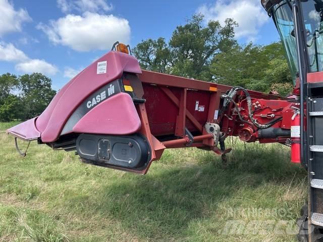 Case IH 2208 Kombajnové hlavice