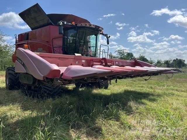 Case IH 2208 Kombajnové hlavice