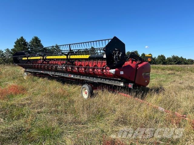 Case IH 3020 Kombajnové hlavice