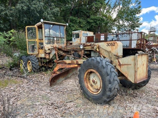 CAT 12E Grejdry