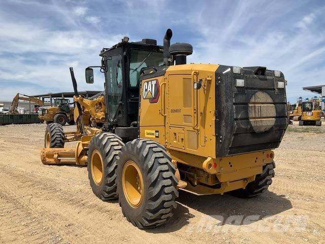 CAT 140 Grejdry