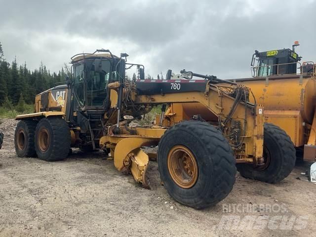 CAT 16M Grejdry