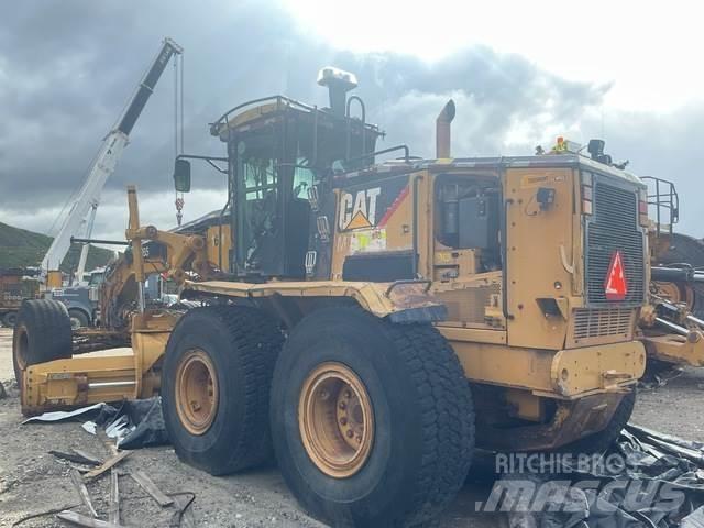 CAT 16M Grejdry