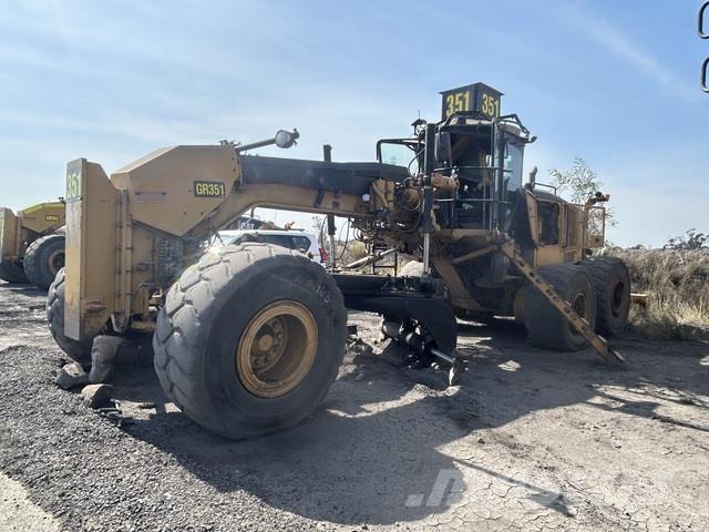 CAT 16M Grejdry