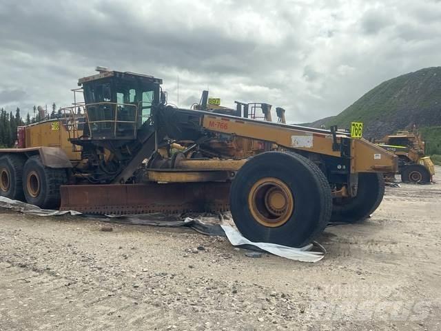 CAT 24M Grejdry