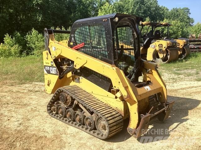 CAT 257D Smykem řízené nakladače