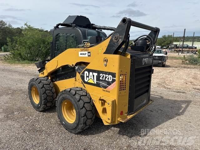 CAT 272D XHP Smykem řízené nakladače