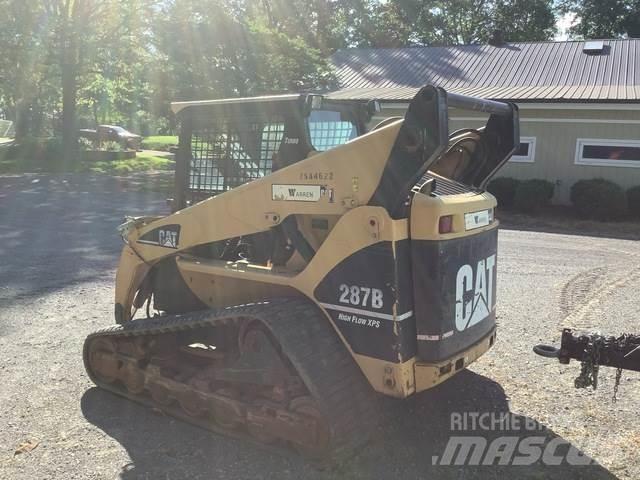 CAT 287B Smykem řízené nakladače
