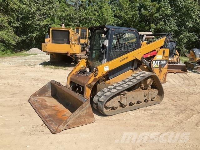 CAT 299D2 Smykem řízené nakladače