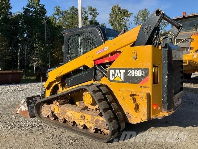 CAT 299D2 Smykem řízené nakladače