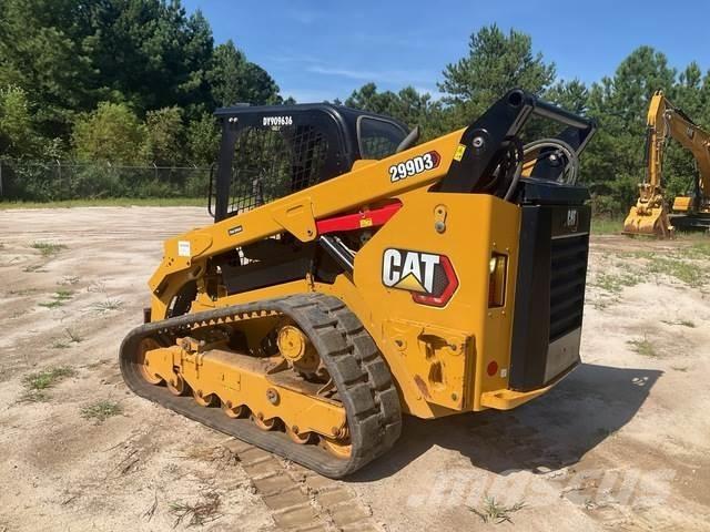 CAT 299D3 Smykem řízené nakladače