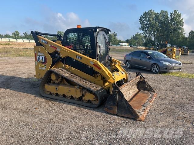 CAT 299D3 Smykem řízené nakladače