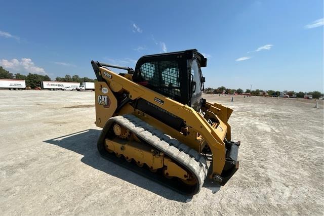 CAT 299D3 Smykem řízené nakladače