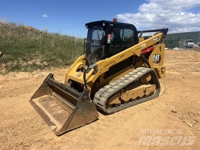 CAT 299D3XE Smykem řízené nakladače