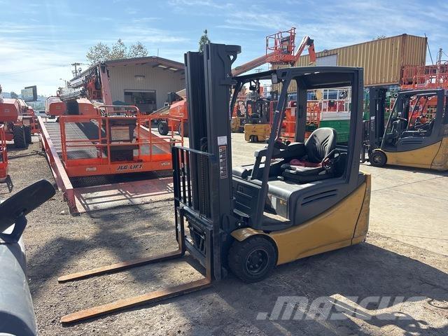 CAT 2ET4000 Akumulátorové vozíky