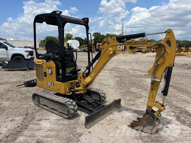 CAT 301.8 Pásová rýpadla