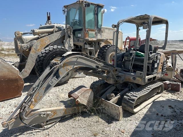 CAT 302.5 Pásová rýpadla