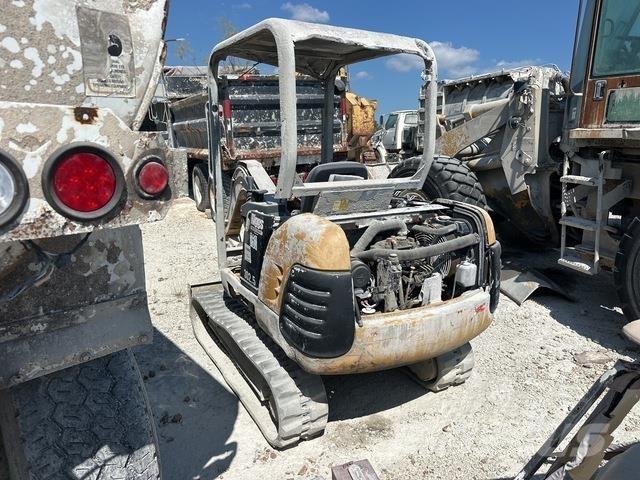 CAT 302.5 Pásová rýpadla