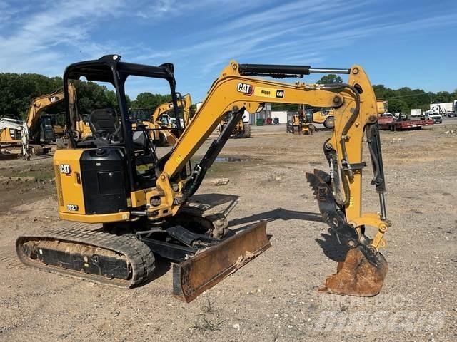 CAT 302.7CR Pásová rýpadla