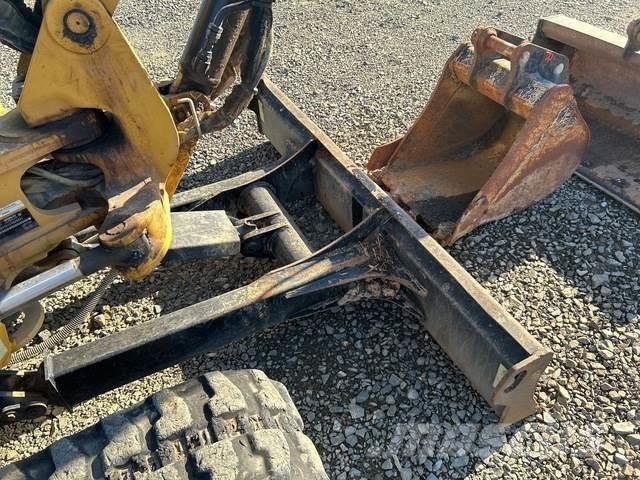 CAT 303.5 CR Mini rýpadla < 7t