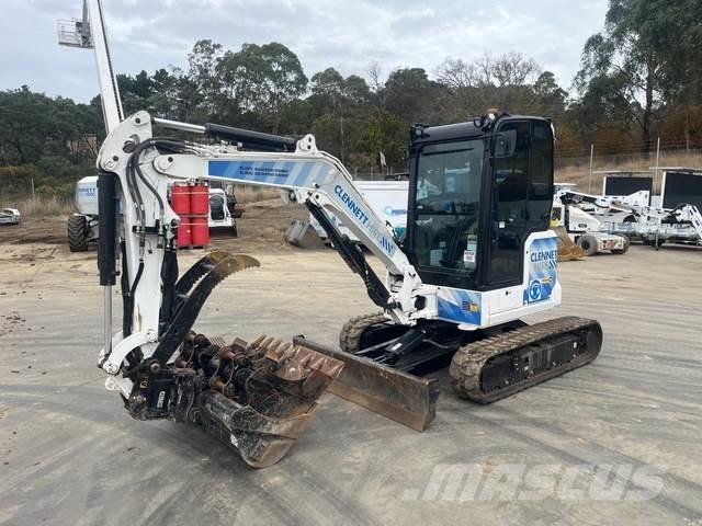 CAT 303.5CR Mini rýpadla < 7t