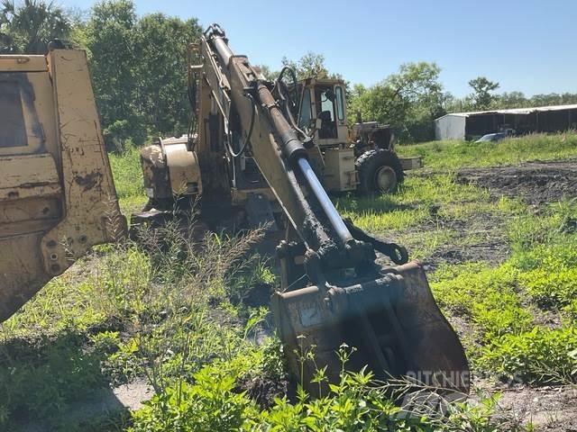 CAT 308C Pásová rýpadla