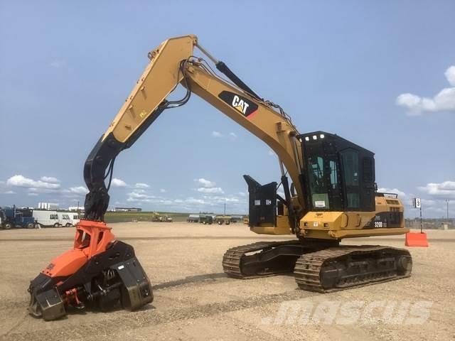 CAT 320DFM Štípačky a řezačky dřeva