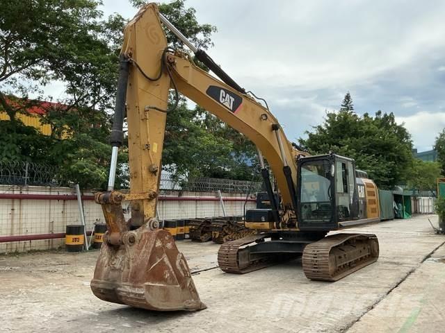 CAT 324E Pásová rýpadla