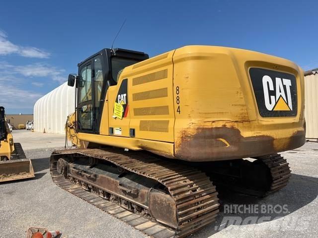 CAT 330 Pásová rýpadla