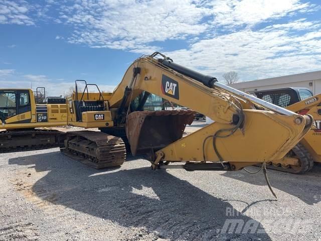 CAT 330 Pásová rýpadla