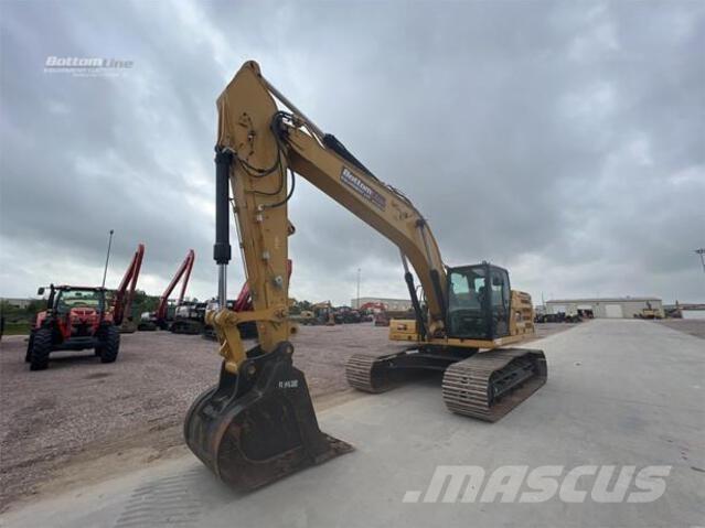 CAT 330 Pásová rýpadla