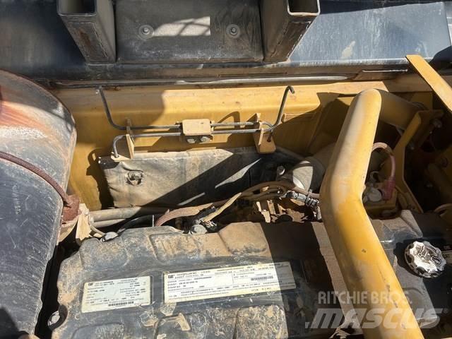 CAT 336DL Pásová rýpadla